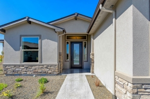 005_Front-of-Home