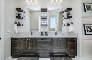 046_Bathroom-